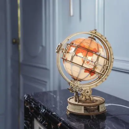 Luminous globe - Image 17