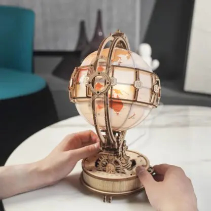 Luminous globe - Image 8