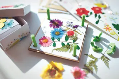 Green Paper Craft - Image 5